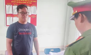 Ba năm lừa tiền người muốn mua 'xe thanh lý giá rẻ'