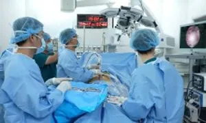 Hoàn Mỹ không ngừng nâng cao năng lực thay khớp háng, khớp gối